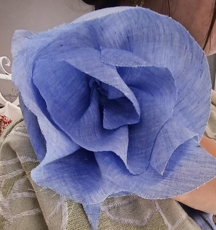 /products/spilla-azzurra/